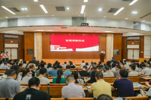 1758182550504220.png image.png