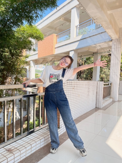 團總支書記廖媚.jpg